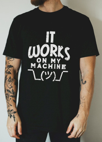 Черная футболка "it works on my machine" Ctrl+