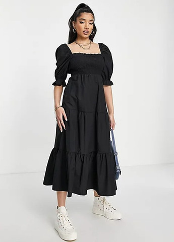 Чорна сукня Stradivarius