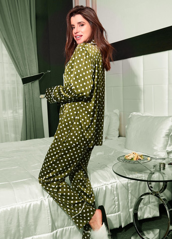 Оливкова (хакі) всесезон жіноча піжама з штучного шовку Jadone Fashion