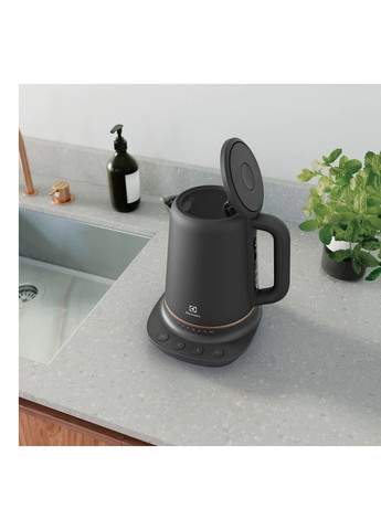 Електрочайник E7K1-6BP Electrolux (258335608)