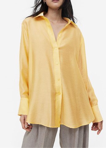 Желтая кэжуал рубашка однотонная H&M