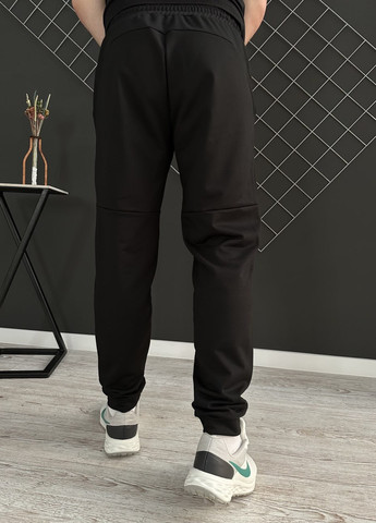 Оливковий (хакі) демісезонний костюм штани чорні adidas (чорний лого) + футболка хакі adidas Vakko