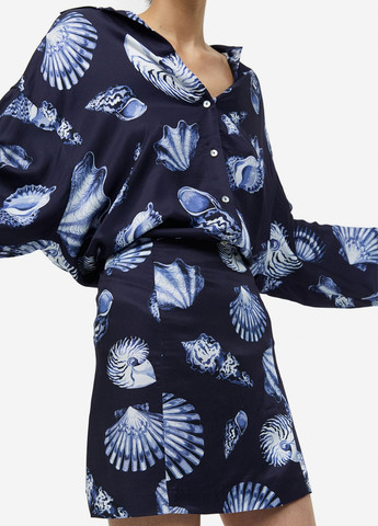 Темно-синяя кэжуал с рисунком юбка H&M