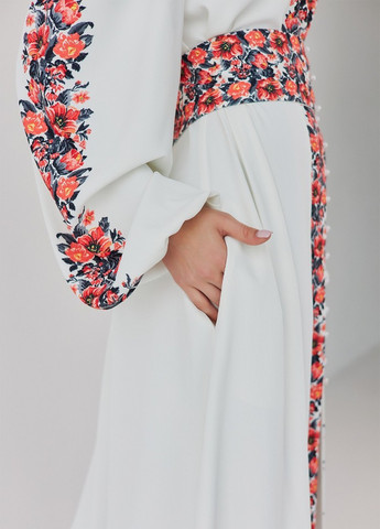 Белое кэжуал платье рубашка First Woman с цветочным принтом