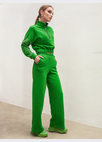 зеленый костюм из укороченной кофты на молнии и штанов Dressa (258449449)