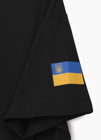 Чорна футболка прапор україни Demos
