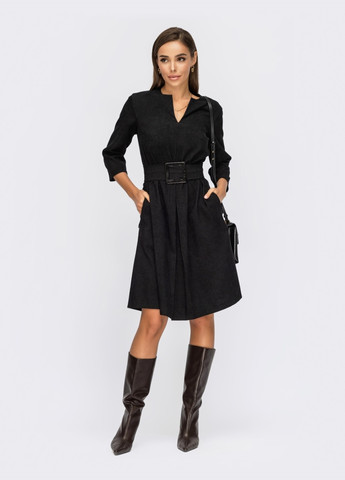 Чорна чорне плаття-трапеція з вельвету з фігурним вирізом Dressa