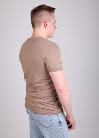 Бежевая футболка мужская бежевая с мысом стрейчевая однотонная с коротким рукавом Jean Piere Прямая