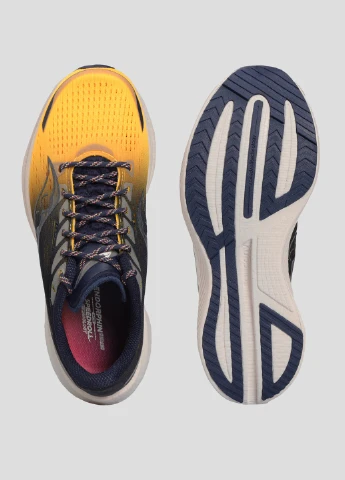 Желтые всесезонные желтые кроссовки для бега endorphin speed 3 Saucony