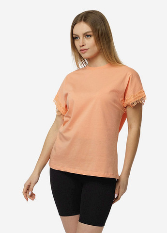 Персиковая летняя женская футболка слим Crep