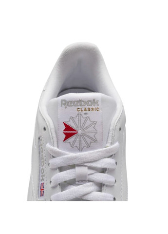 Белые демисезонные мужские повседневные кроссовки classic leather 49799 Reebok
