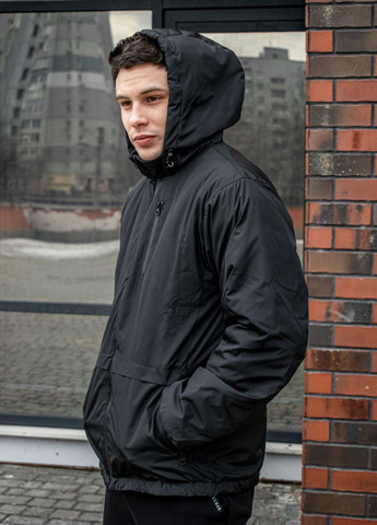 Чорна демісезонна куртка escape Reload