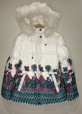 Белая зимняя куртка зимняя для девочки Danilo