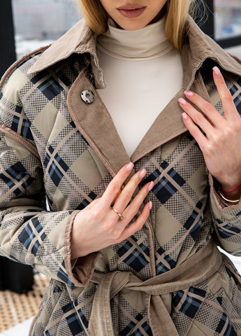 Бежевое демисезонное Пальто MN