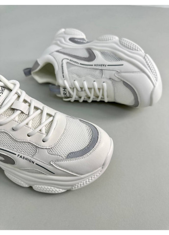 Жіночі шкіряні кросівки 39 VZUTIK молочні демісезони (258638493)