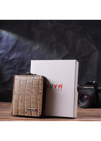 Жіночий шкіряний гаманець 9х10,3х3 см Karya (258639364)