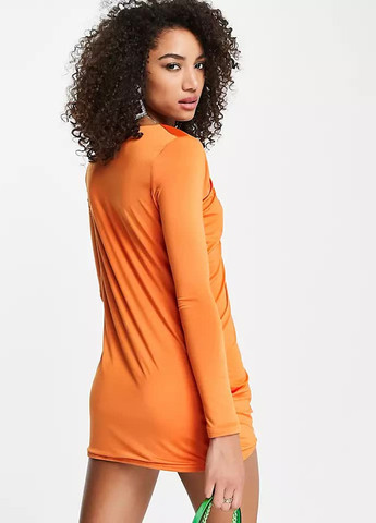 Оранжевое кэжуал платье мини с большим вырезом Public Desire однотонное