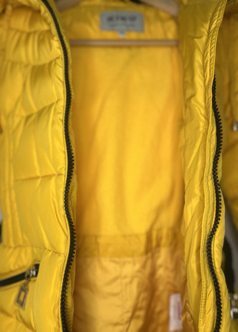 Жовта зимня куртка зимова для дівчинки Danilo