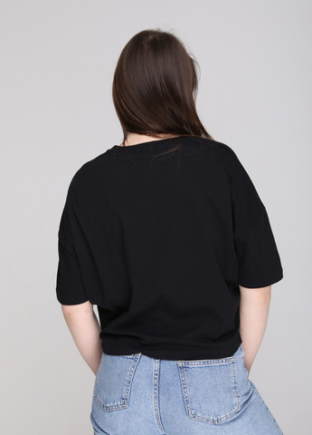 Черная всесезон футболка женская черная с надписью ассиметричная с коротким рукавом Whitney Свободная
