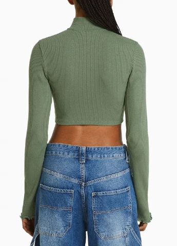 Оливковый (хаки) демисезонный свитер Bershka