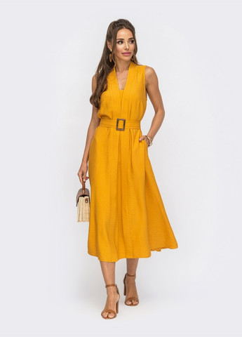 Желтое платье без рукавов из льна жатки с v-образным вырезом жёлтое Dressa
