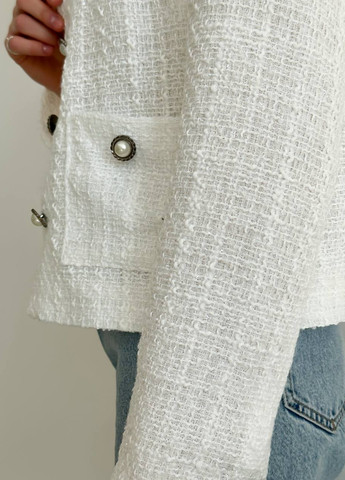 Білий жіночий жакет короткий на гудзиках ZF inspire (258962921)