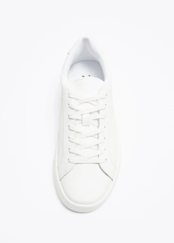 Белые демисезонные кроссовки Zara