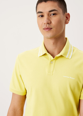 Желтая мужская футболка поло S.Oliver