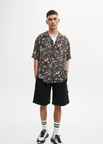 Черная рубашка Pull & Bear