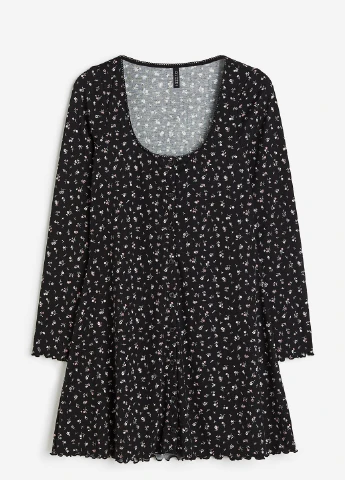 Черное кэжуал платье H&M с цветочным принтом