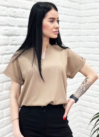 Кофейная женская блузка с вырезом и коротким рукавом Fashion Girl Fly