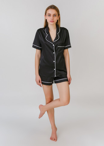 Черная всесезон пижама женская рубашка + шорты Serenade