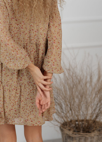 Бежевое платье Azuri