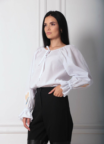 Белая летняя блузка Ри Мари