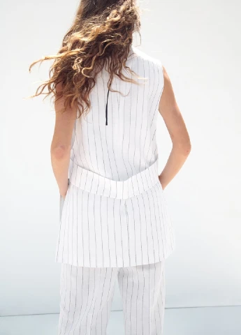 Жилет Zara (259368003)