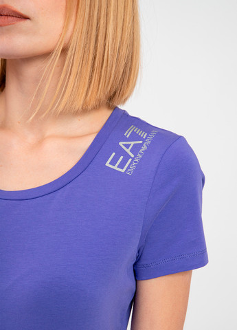 Фиолетовая летняя футболка EA7