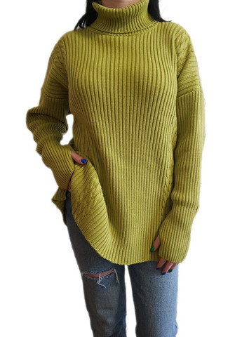Лаймовый демисезонный свитер с разрезами Berta Lucci