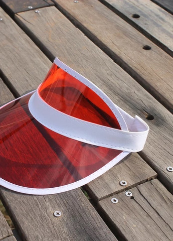 Жіночий пластиковий прозорий козирок лого брендований червоний No Brand (259521250)