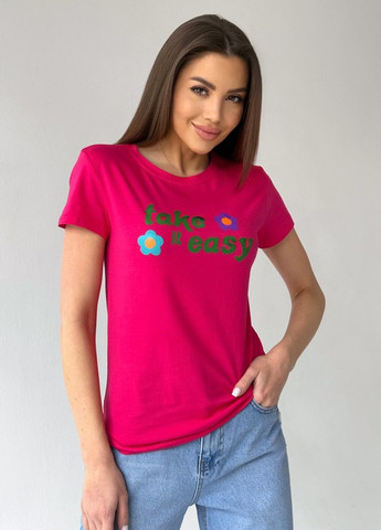 Малиновая летняя малиновая футболка с ярким принтом Magnet