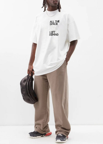 Біла футболка oversize чоловіча біла "весь простір, що залишився позаду з часом буде заповнено знову" Trace of Space
