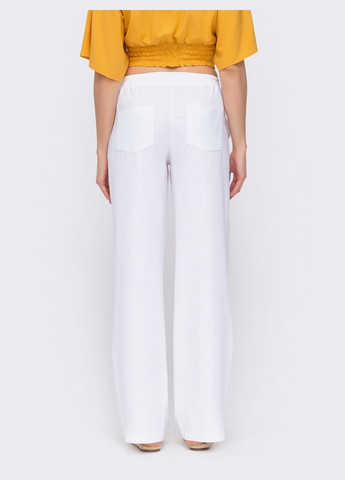 льняные брюки-клёш в стиле кежуал с резинкой по талии белые однотонные Dressa (259542891)
