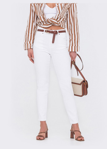 стрейчевые джинсы-мом белого цвета Dressa - (259542897)