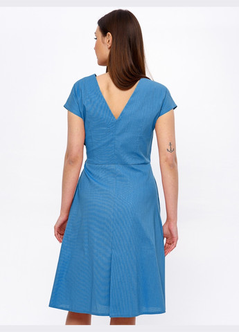 Голубое голубое платье на запах с карманами Dressa