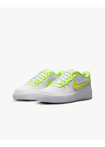 Белые демисезонные кроссовки air force 1 lv8 Nike