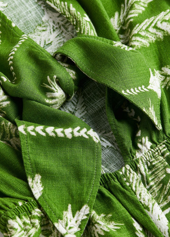 Комбинезон H&M рисунок зелёный кэжуал