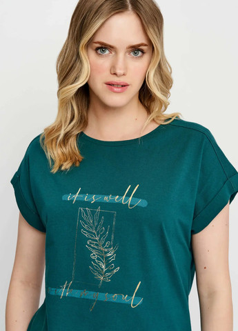 Зеленая всесезон футболка женская с коротким рукавом Роза