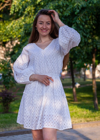 Білий ділова плаття з спідницею-сонце COTTON однотонна