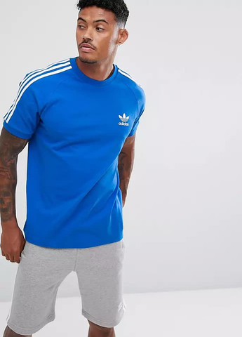 Блакитна футболка з бавовни Adidas Originals