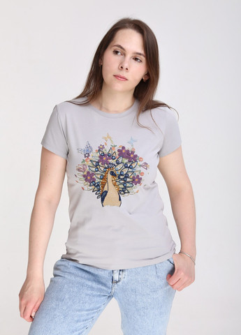 Серая всесезон футболка женская серая приталенная с вышитым принтом с коротким рукавом JEANSclub Приталенная