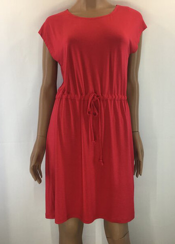 Красное кэжуал платье Tamaris однотонное